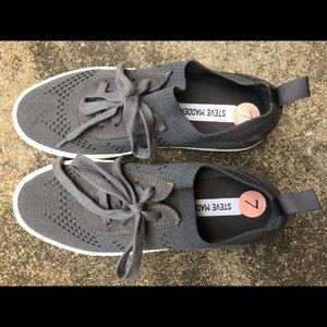 Steve Madden Sneakers size 7